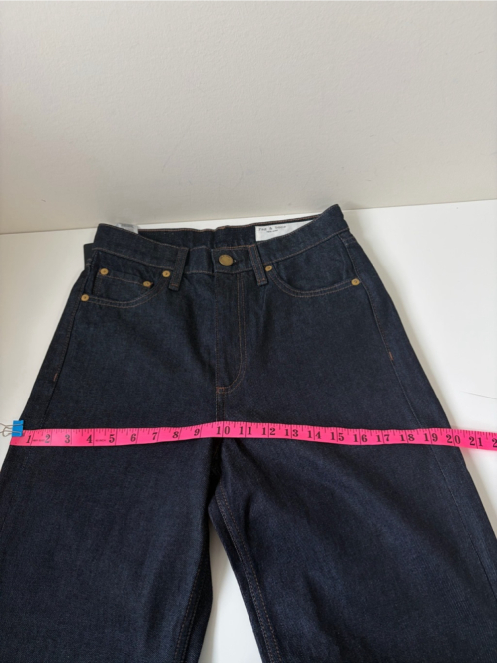 Rag & Bone Shea Ankle Relaxed Straight Jeans
Lightweight Rigid in Twilight Rinse - Picture 13 of 15